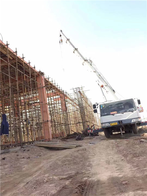 吴川市25 吨、50 吨吊车怎么选？多大重量 / 半径适合对应车型？